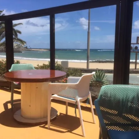 度假居 Victoria Just 150 Metres From Playa Bastian *
