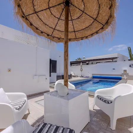 Victoria Costa Teguise