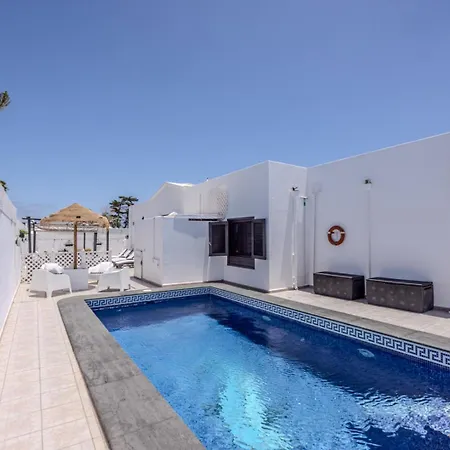 Victoria Costa Teguise